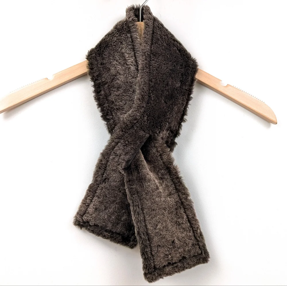 Daniele Meucci Lamb Fur Wrap Scarf 100% Pull Through Vintage Mob Wife Glam Retro